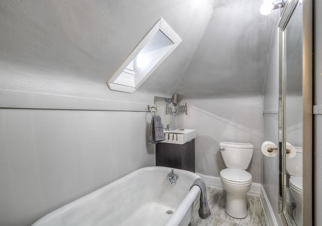 Photo of Bathroom in City Park West