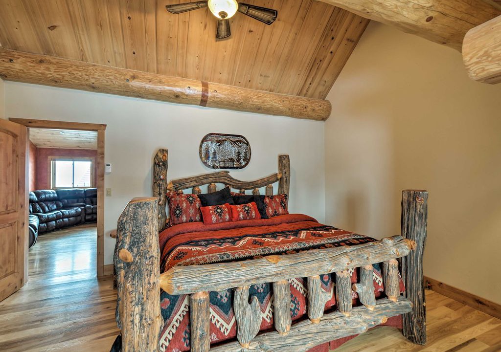 Photo of Bedroom in San Juan River Village