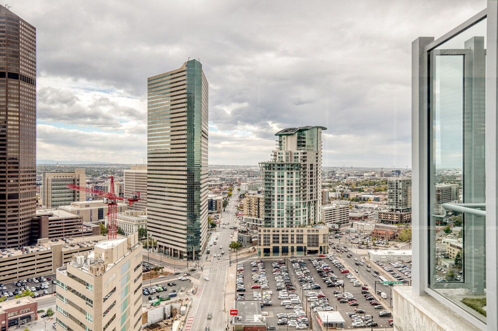 Photo of Others in Uptown