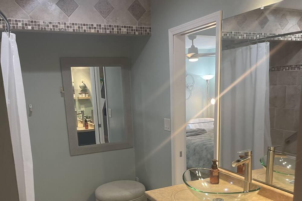 Photo of Bathroom in The Pinery