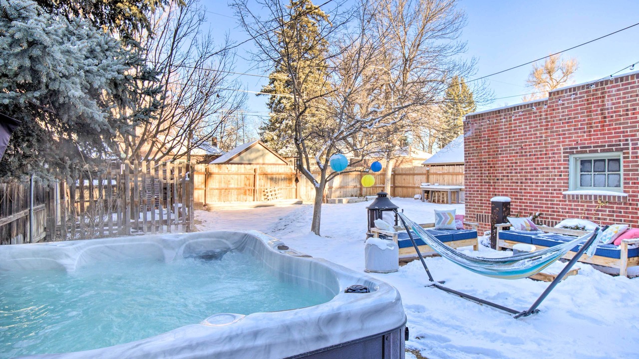 Photo of Outdoor in Hale