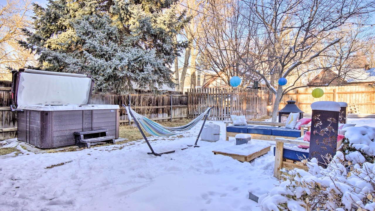 Photo of Outdoor in Hale
