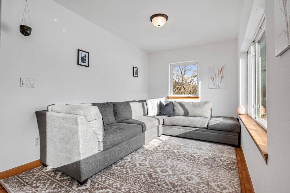 Photo of Livingroom in Basalt