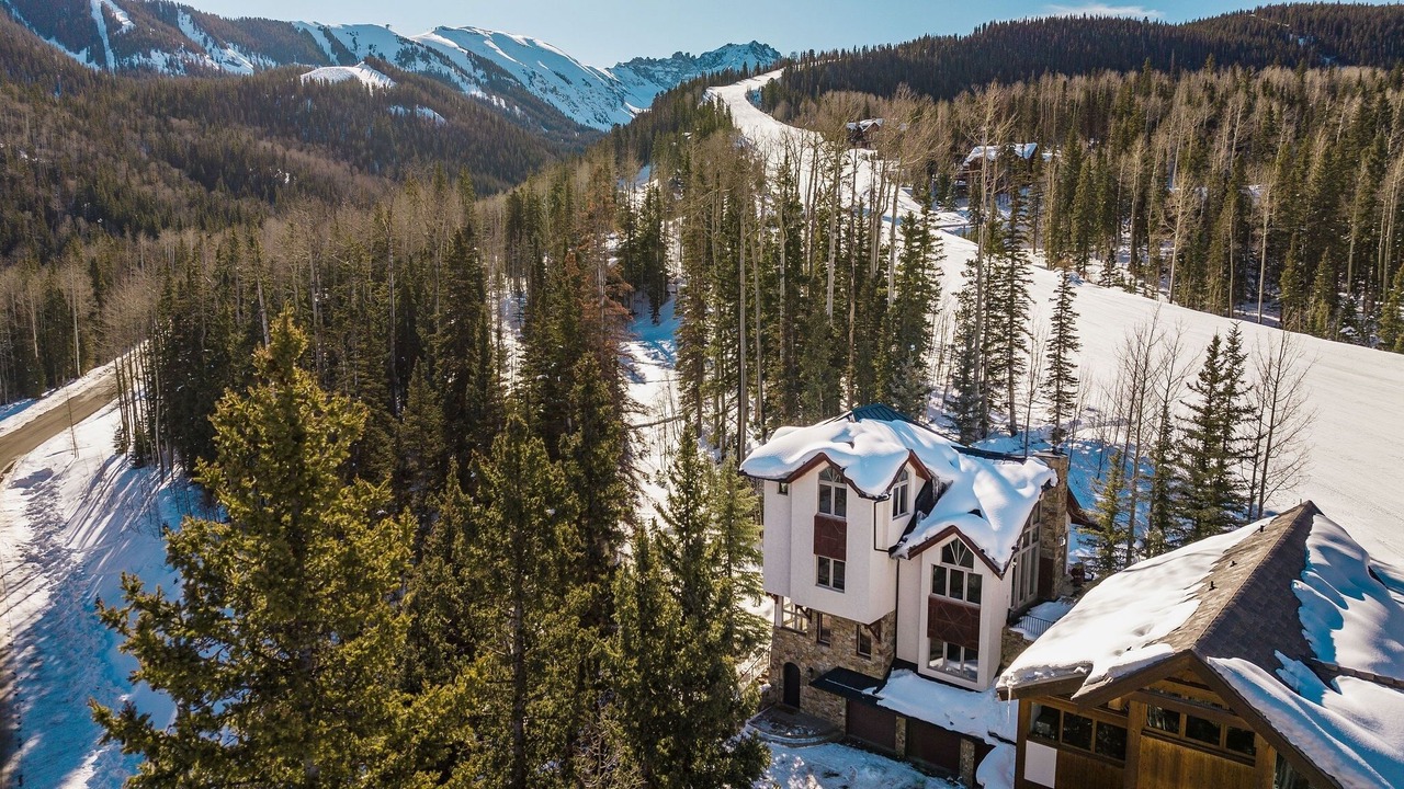 Photo of Outdoor in Mountain Village