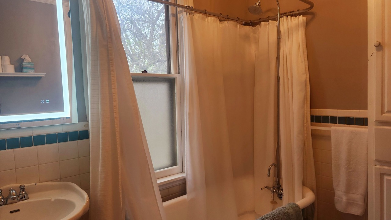 Photo of Bathroom in Northside