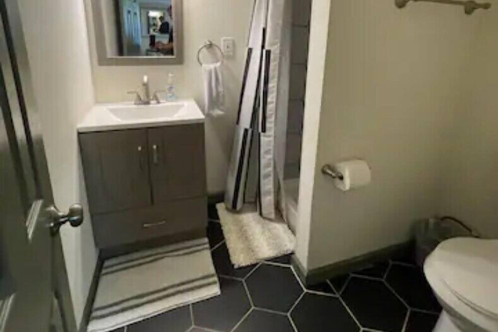 Photo of Bathroom in Villa Park