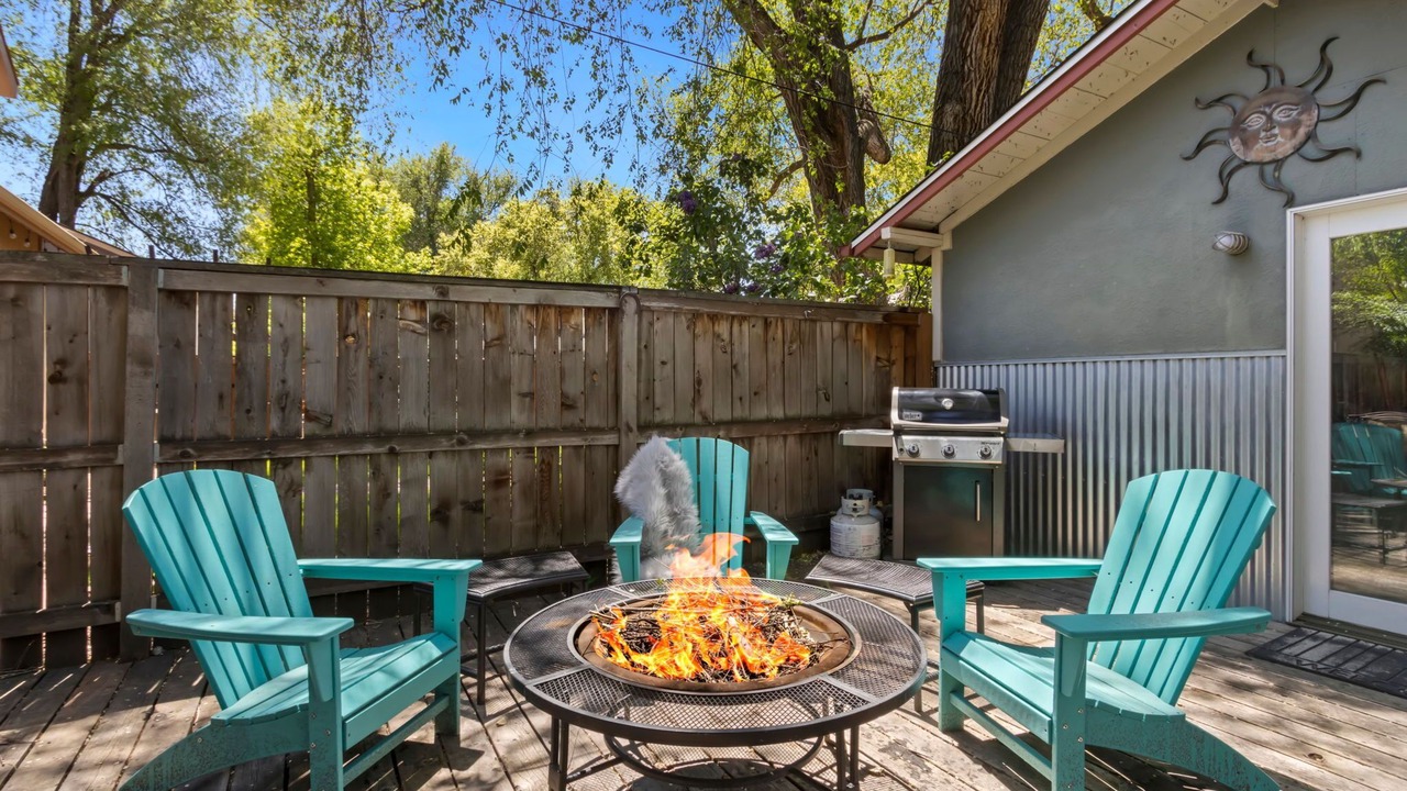 Photo of Outdoor in Martinez Park