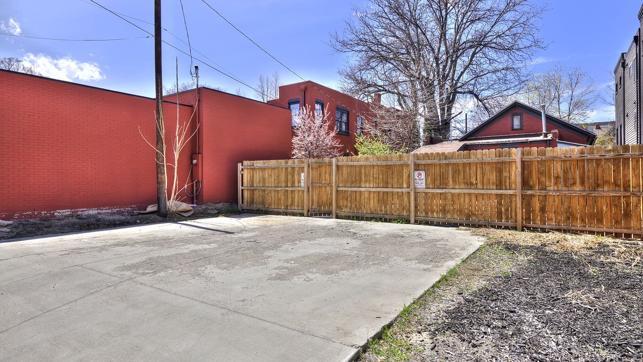 Photo of Outdoor in City Park West