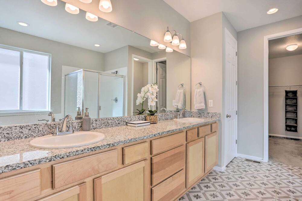 Photo of Bathroom in Littleton