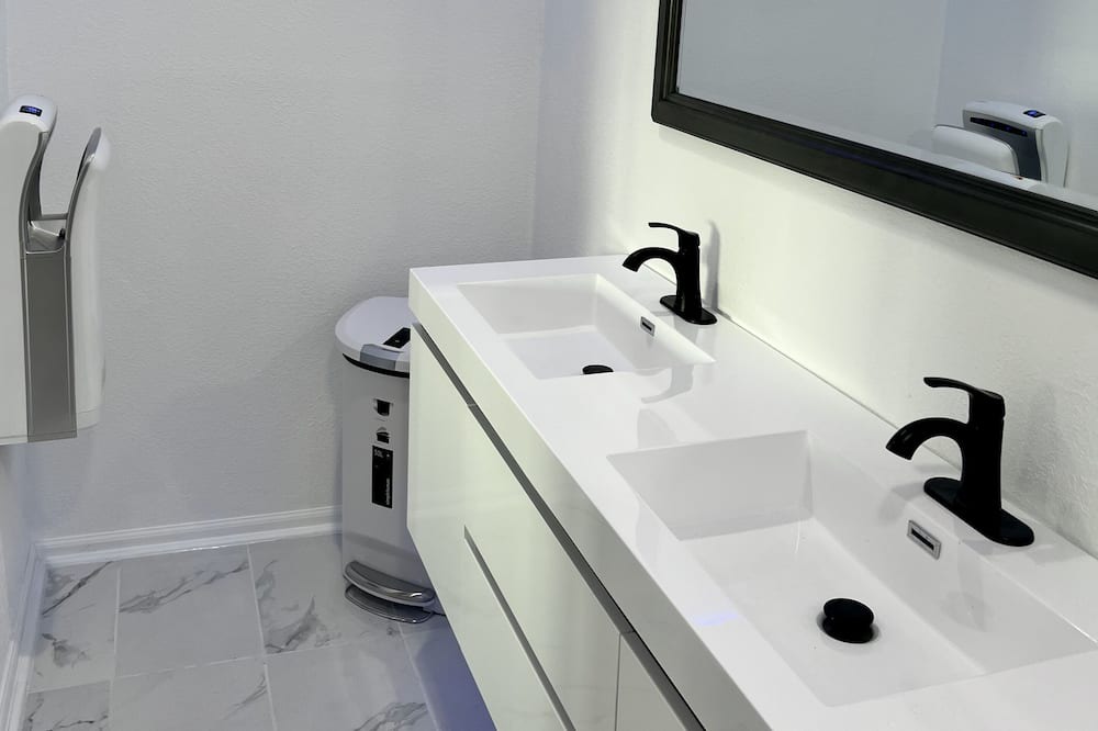 Photo of Bathroom in Parker
