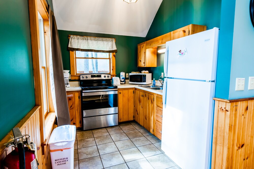 Photo of Kitchen in Caratunk