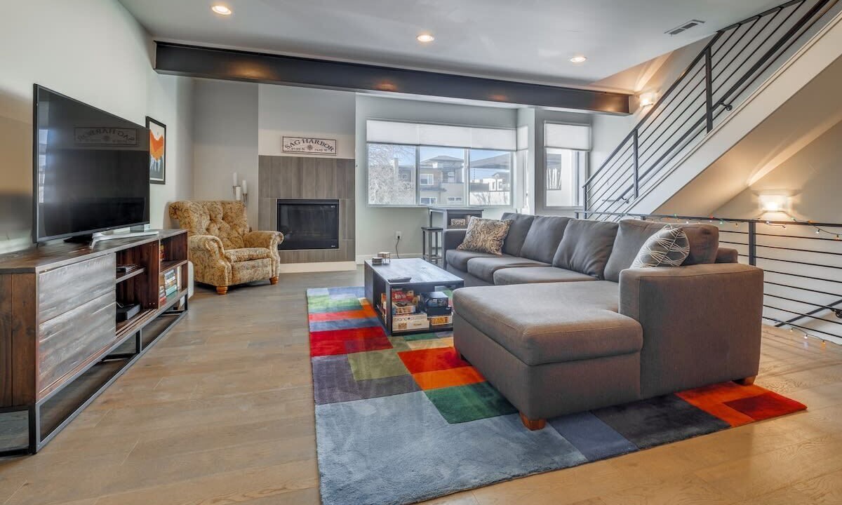 Photo of Livingroom in West Colfax
