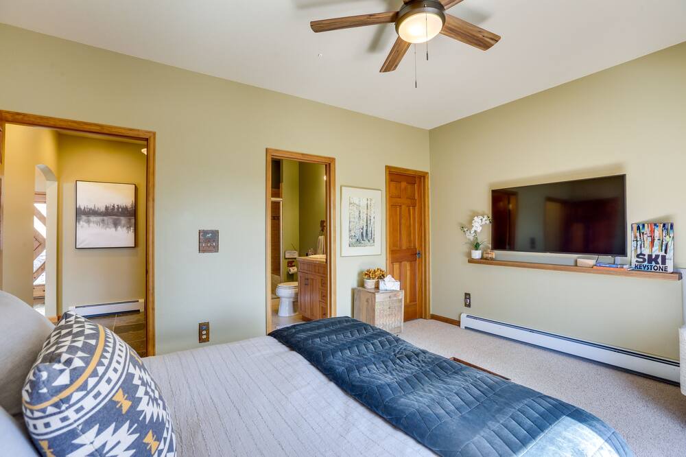 Photo of Bedroom in Hangen Ranch And M and B