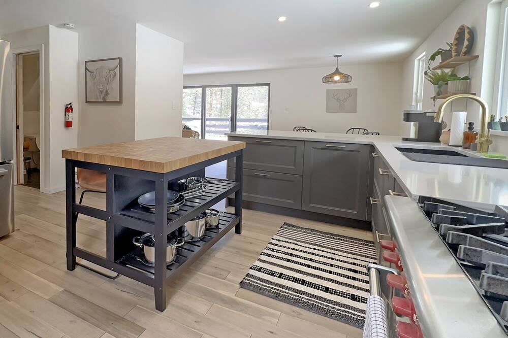 Photo of Kitchen in Evergreen