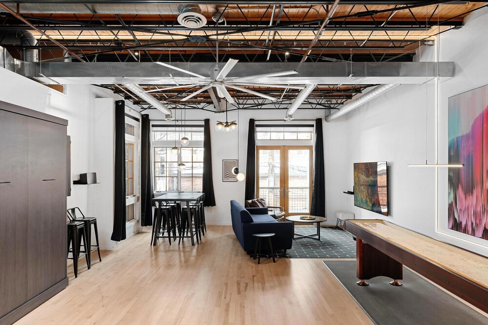 Photo of Bedroom in Ballpark