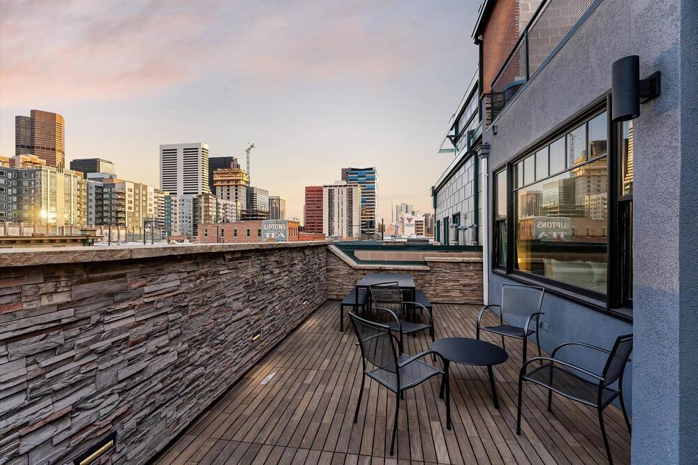 Photo of Patio Balcony in Ballpark