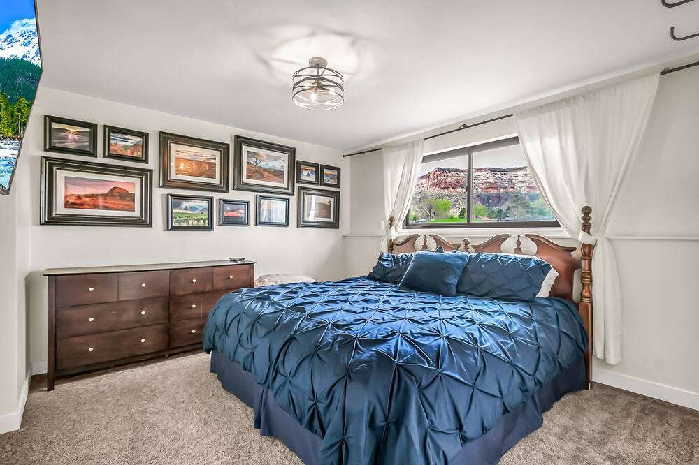 Photo of Bedroom in Redlands