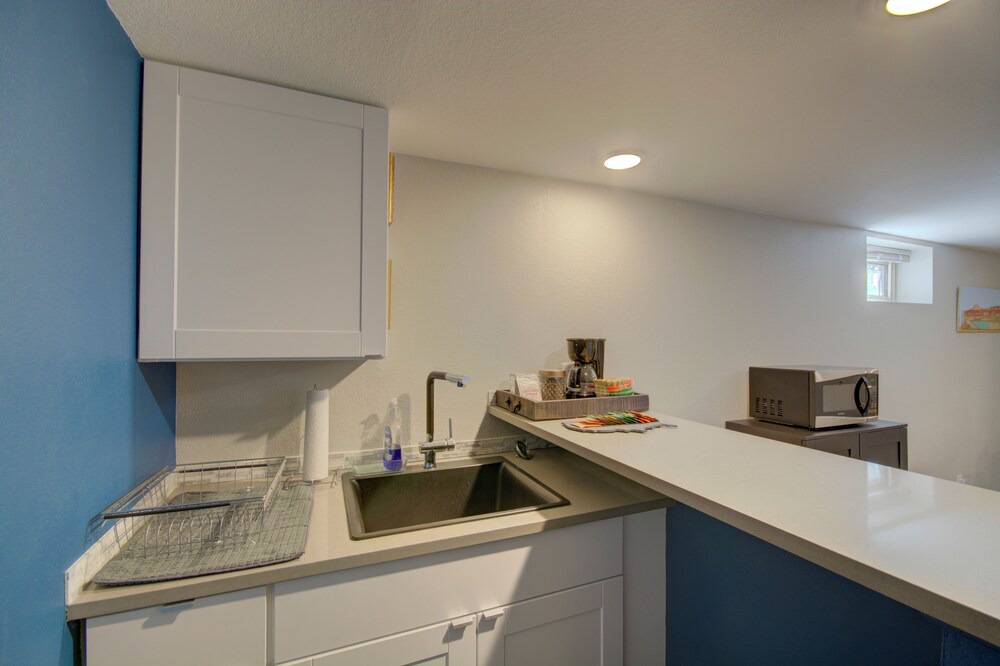 Photo of Kitchen in Arvada Plaza Area