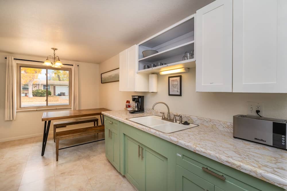 Photo of Kitchen in Arvada Plaza Area