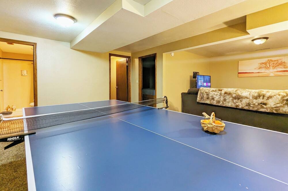 Photo of Bedroom in Northeast Colorado Springs
