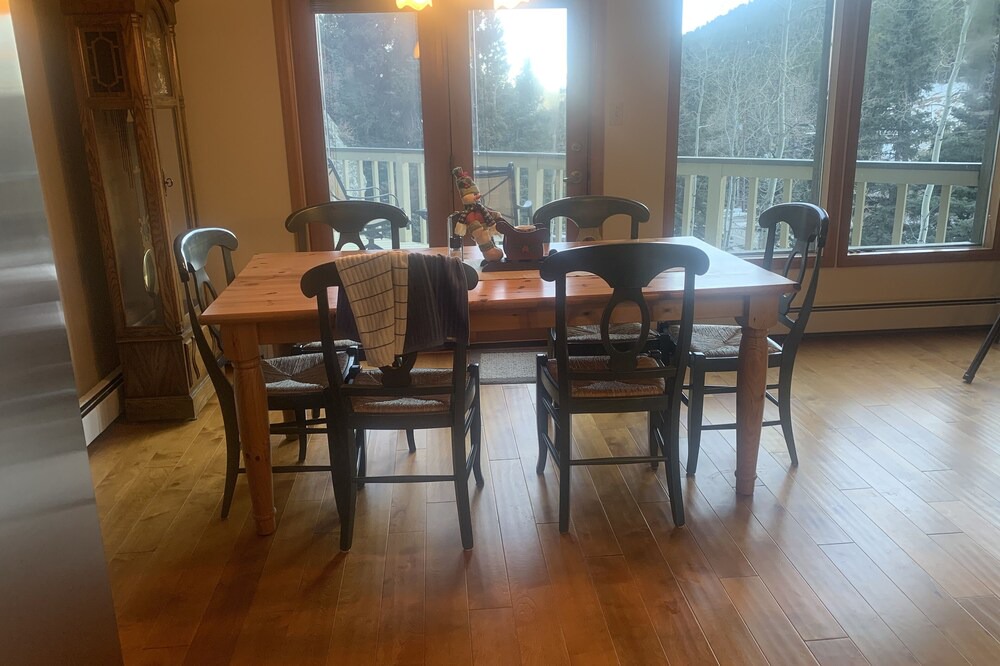 Photo of Kitchen in Evergreen