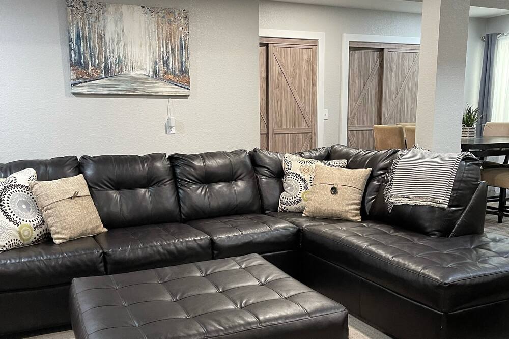 Photo of Bedroom in Canterberry Crossing