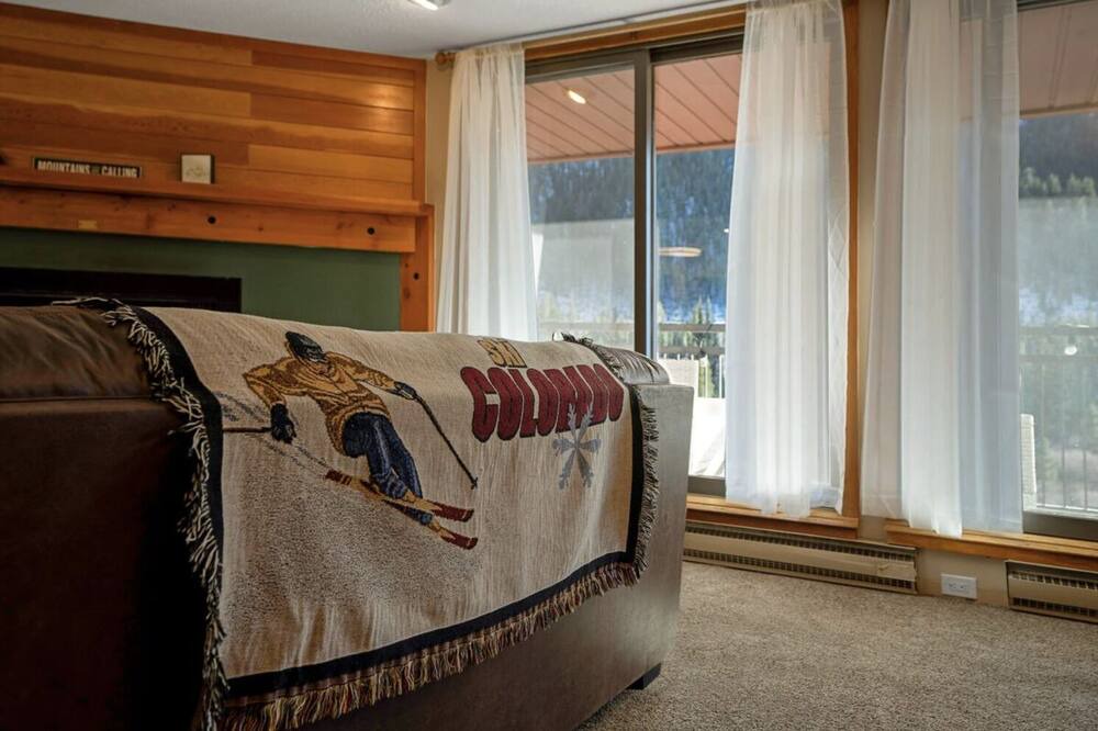 Photo of Bedroom in Lakeside Village
