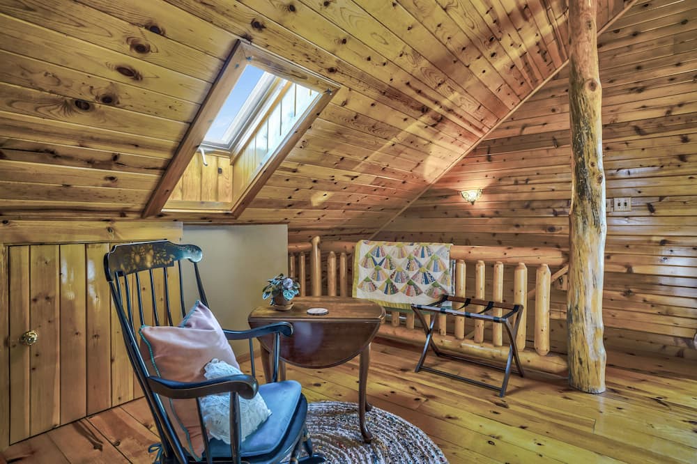 Photo of Livingroom in Sedalia