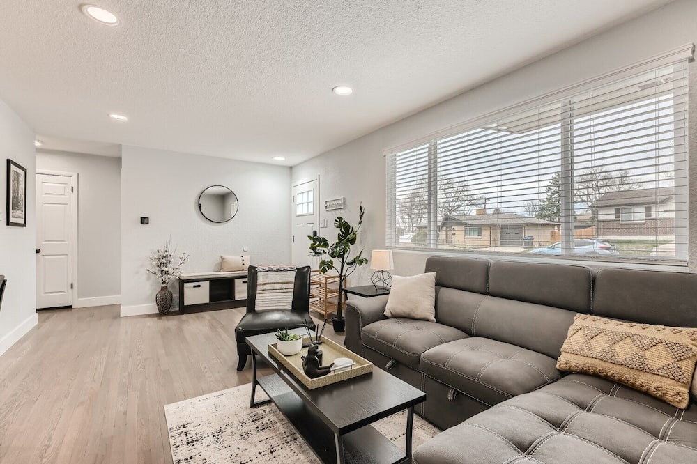 Photo of Livingroom in Lamar Heights Area