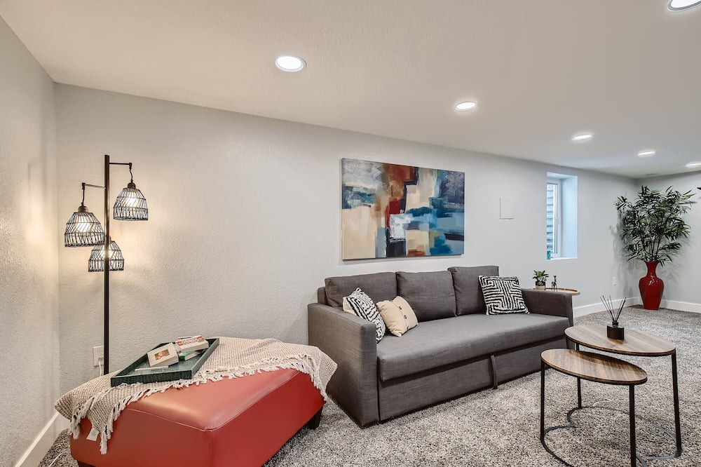 Photo of Livingroom in Lamar Heights Area