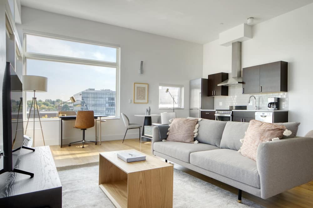 Photo of Livingroom in Cherry Creek