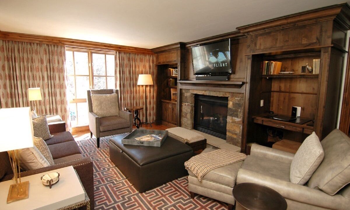 Photo of Livingroom in Downtown