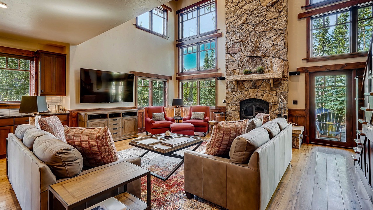 Photo of Livingroom in Christie Heights