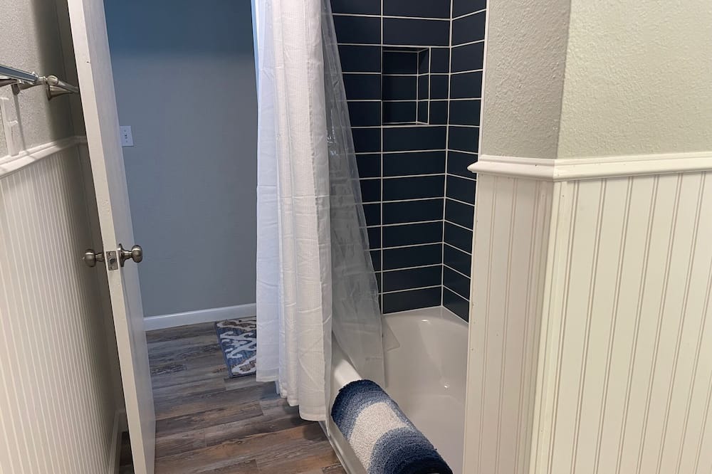 Photo of Bathroom in Old North End