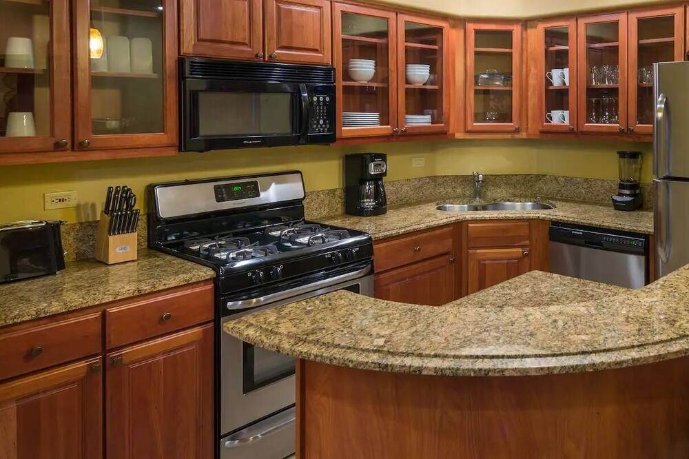 Photo of Kitchen in Peak 9
