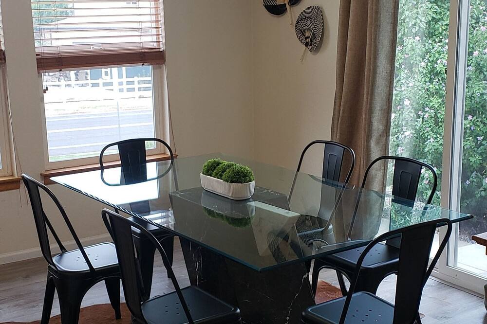 Photo of Kitchen in Roxborough