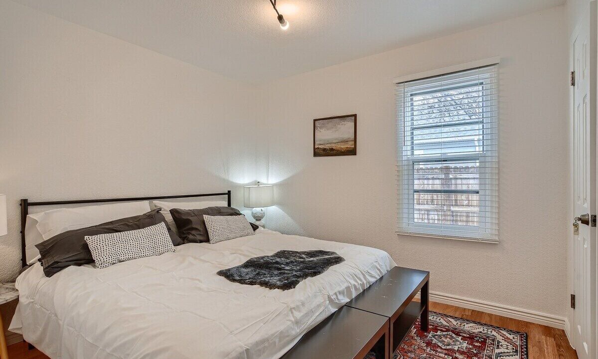 Photo of Bedroom in Barths