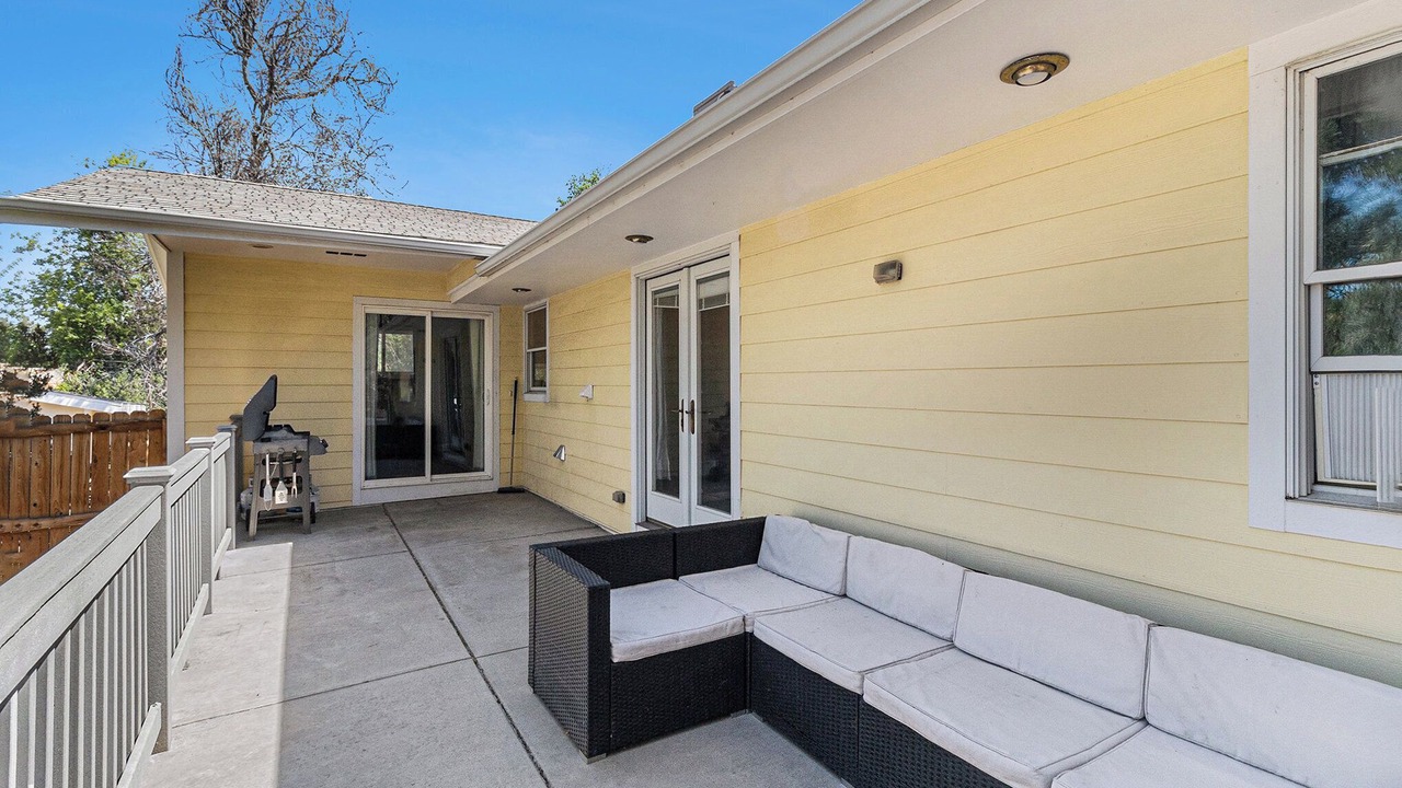 Photo of Patio Balcony in Dayton Triangle