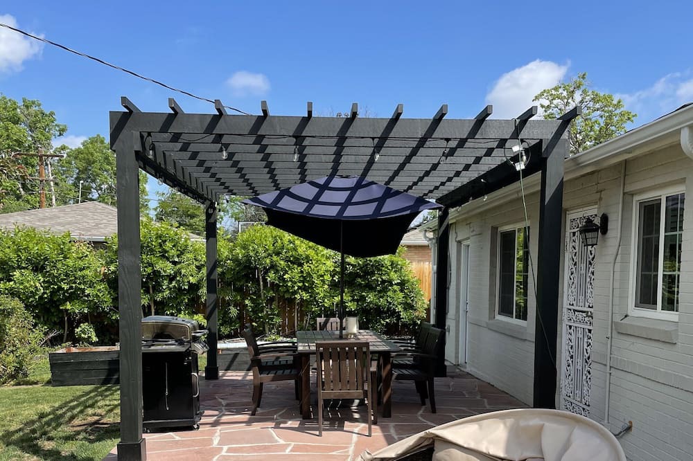 Photo of Patio Balcony in Jewell Heights - Hoffman Heights
