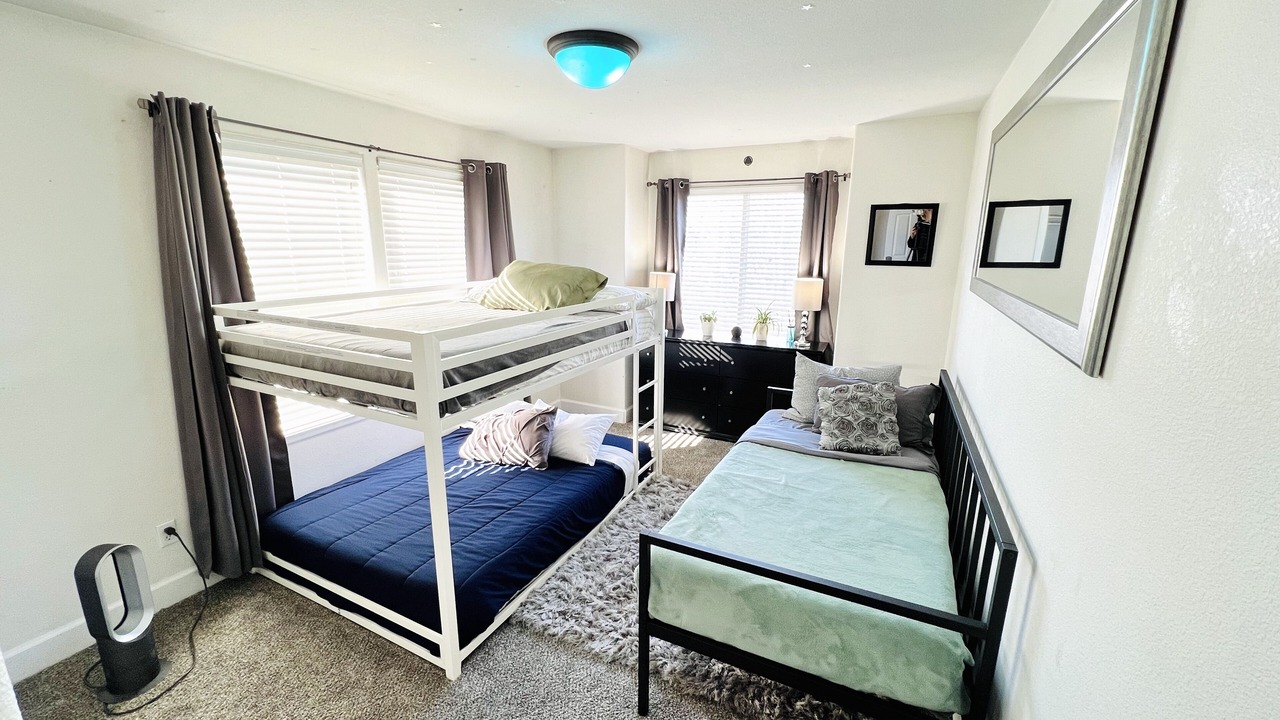 Photo of Bedroom in Curtis Park