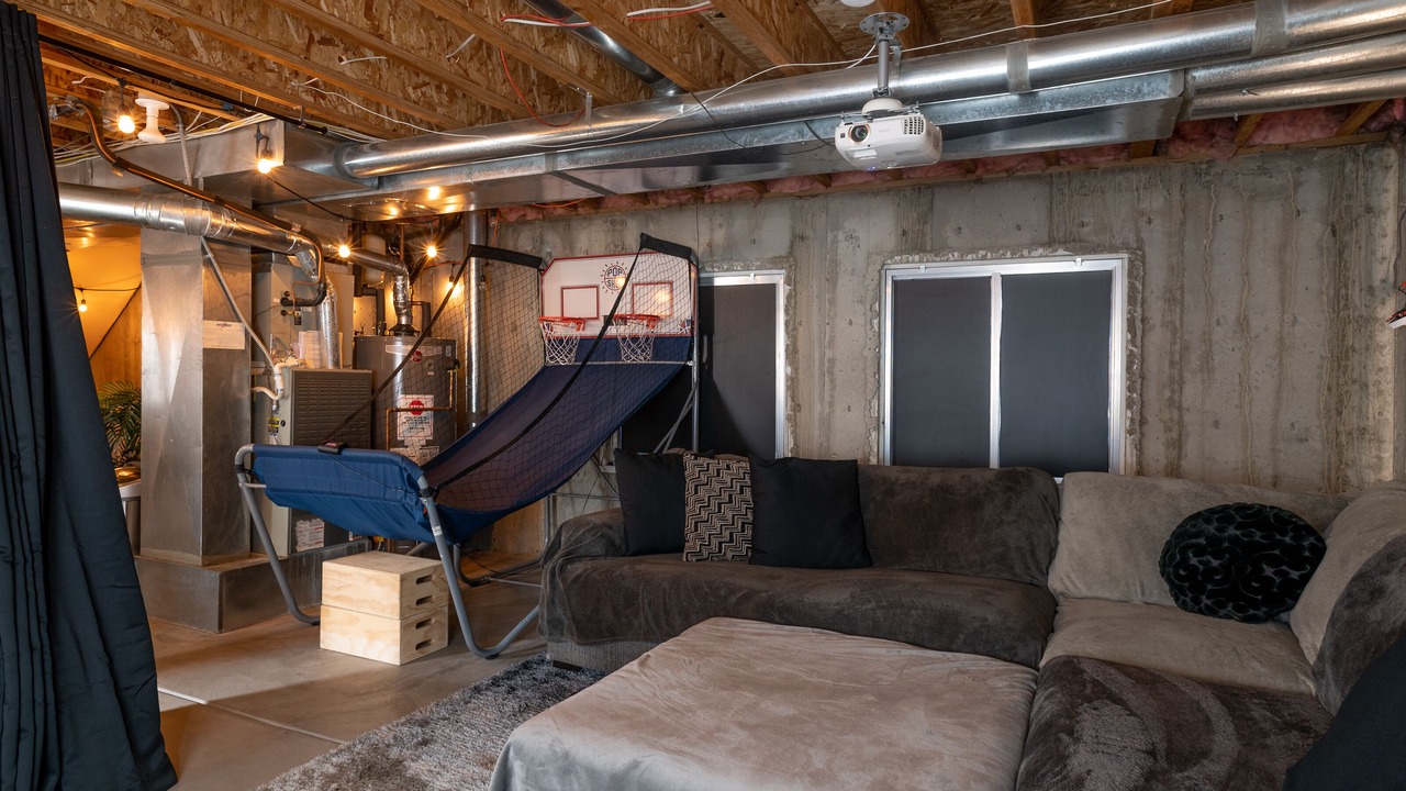 Photo of Livingroom in Curtis Park