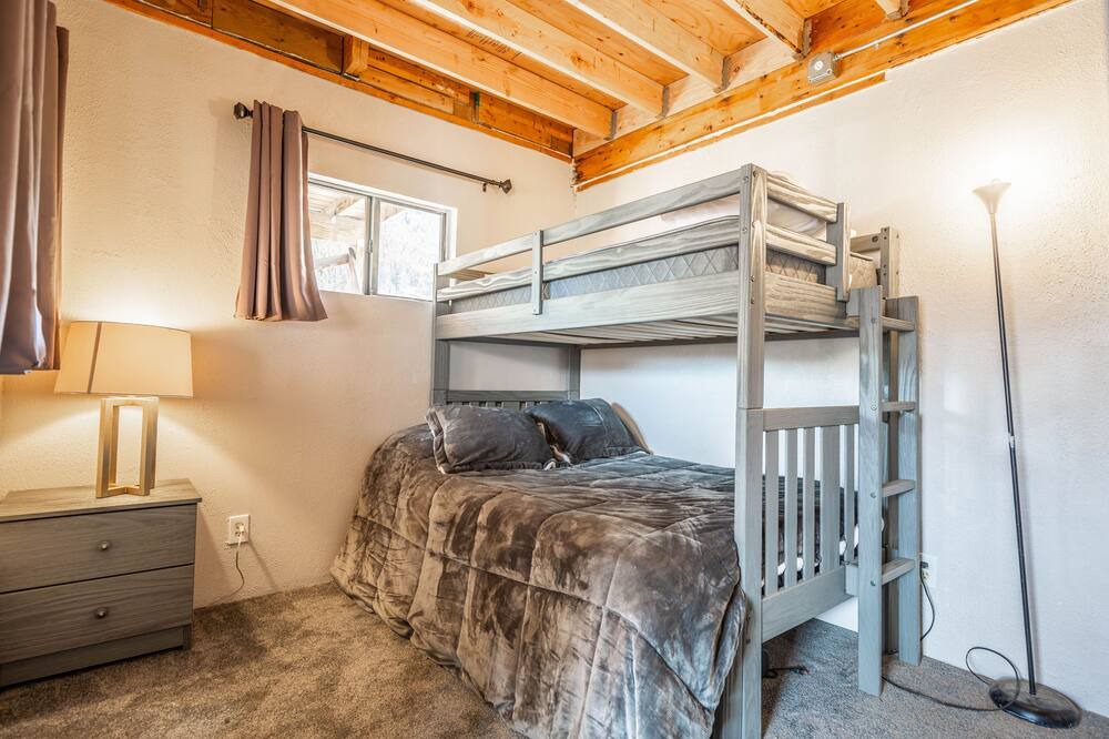 Photo of Bedroom in Bailey