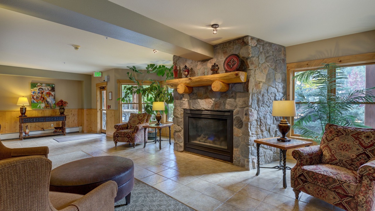 Photo of Livingroom in Mountain House