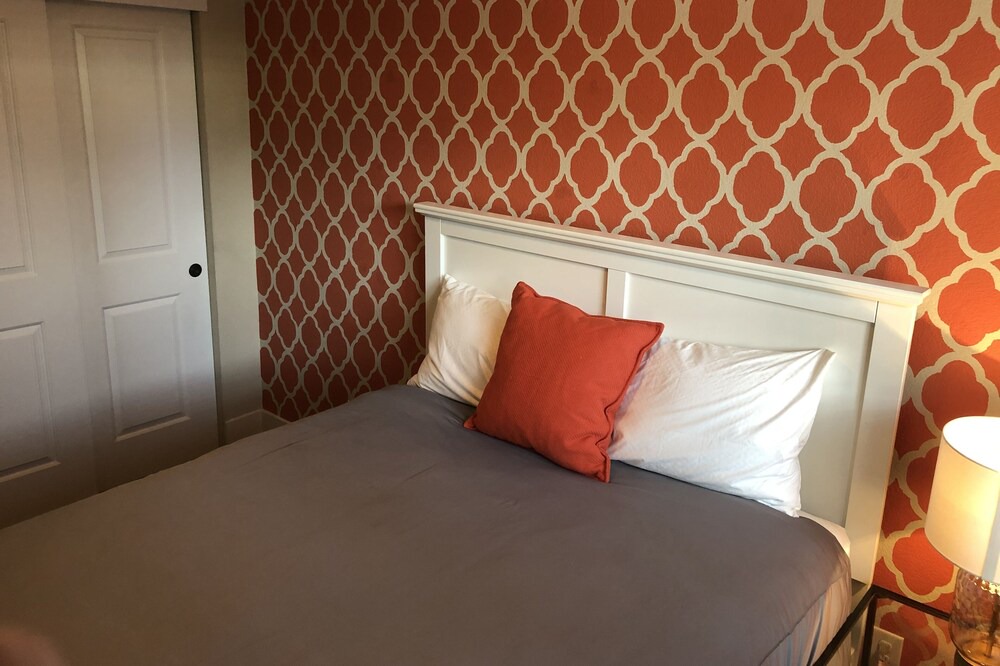 Photo of Bedroom in Washington Park West