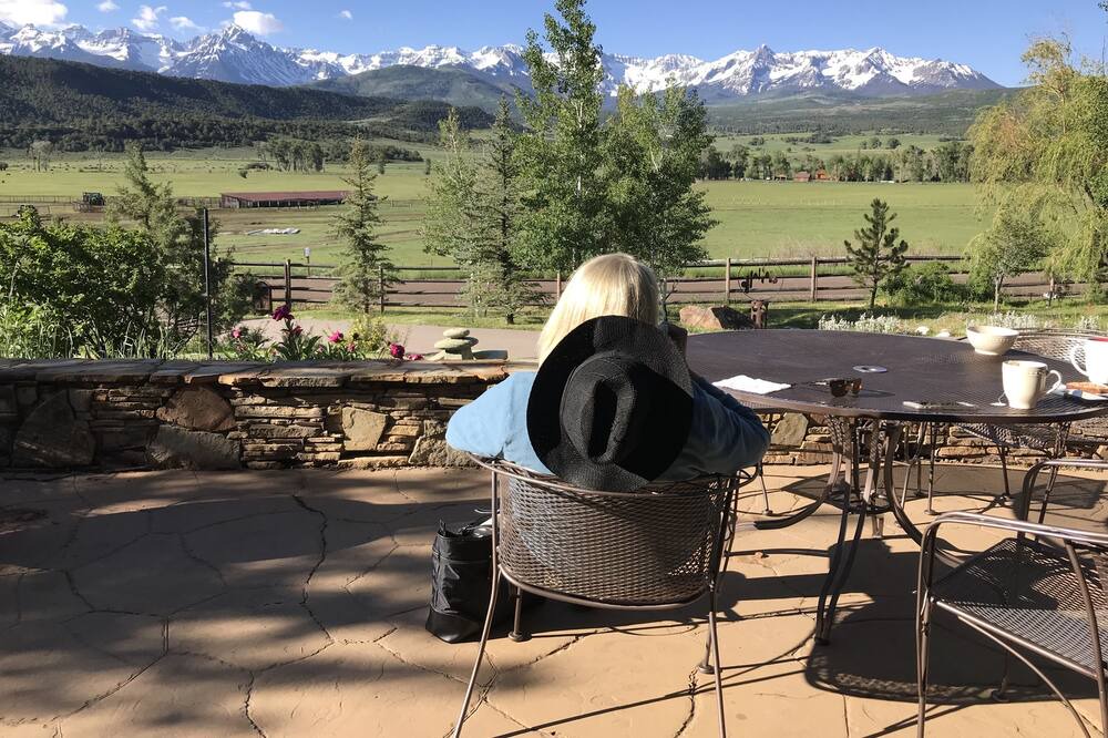 Photo of Patio Balcony in Pleasant Valley