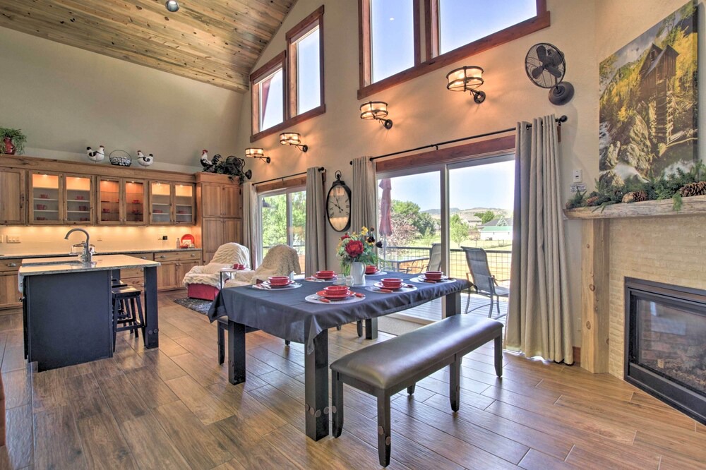 Photo of Livingroom in Fort Collins
