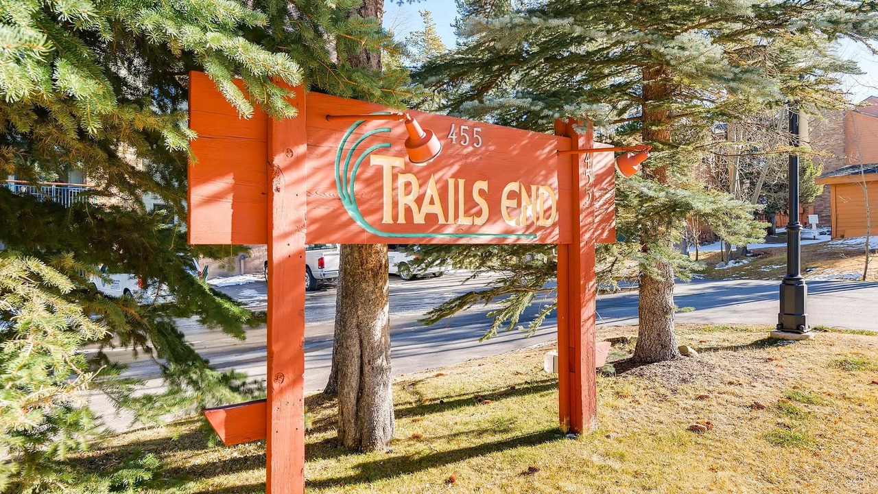 Photo of Outdoor in Peak 9