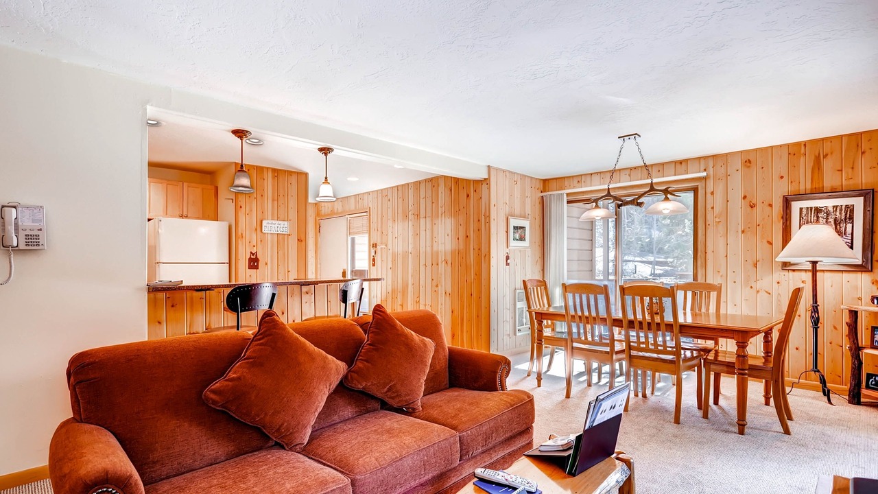 Photo of Livingroom in Mountain House