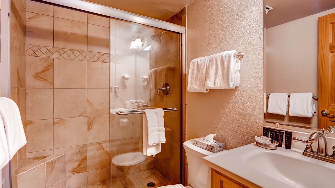 Photo of Bathroom in Mountain House
