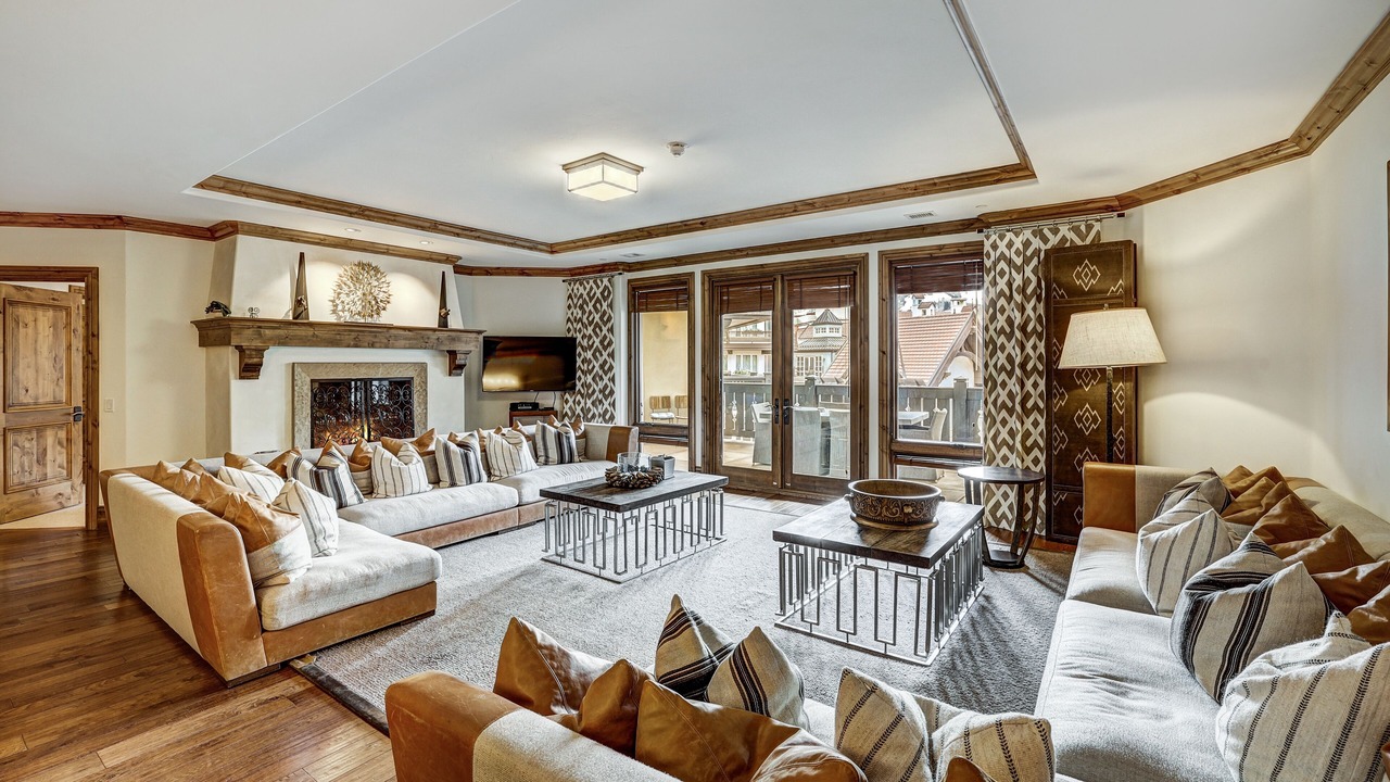 Photo of Livingroom in Vail